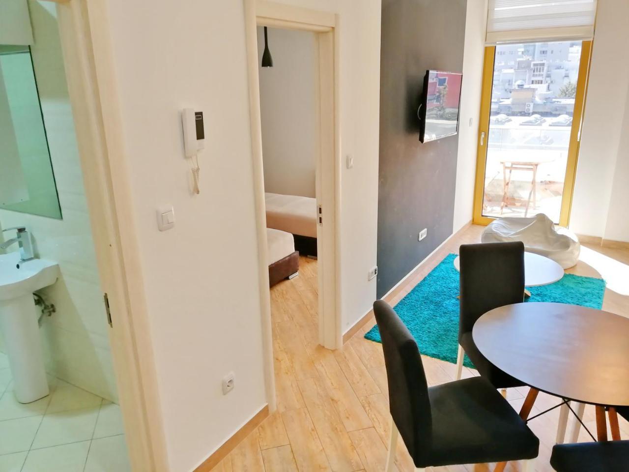 Sea Breeze Lux Apartments Budva Exterior foto