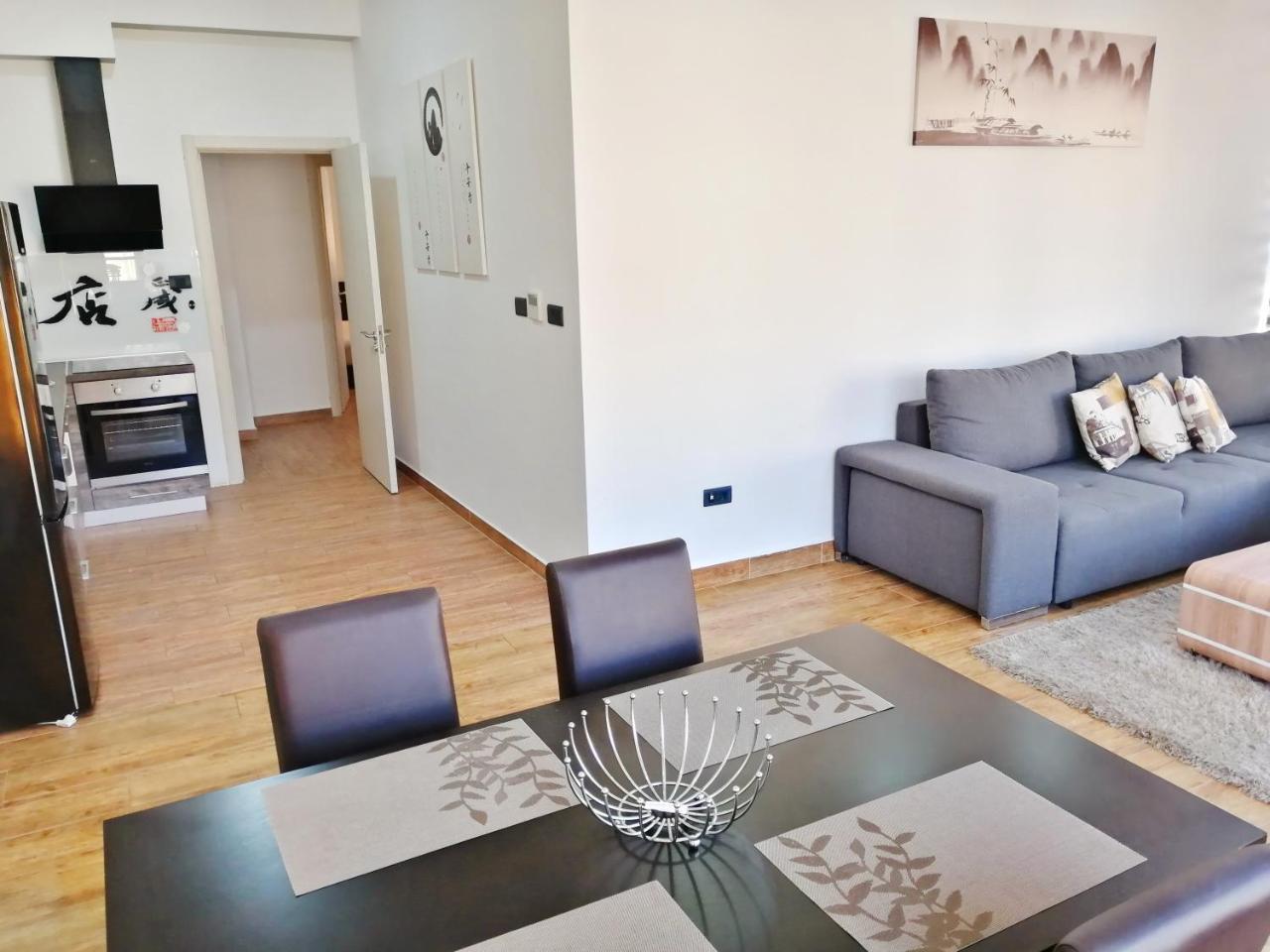 Sea Breeze Lux Apartments Budva Exterior foto