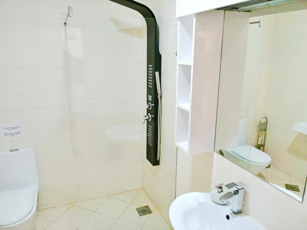 Sea Breeze Lux Apartments Budva Exterior foto